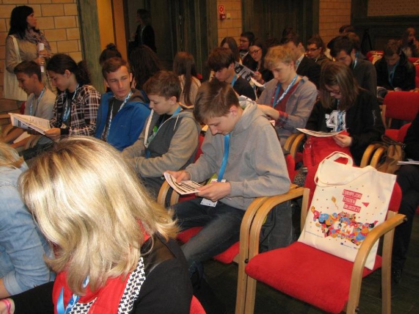 Uczniowie Gimnazjum nr 3 w Malborku na Forum Młodzieży „jEsTeM aktywny” 