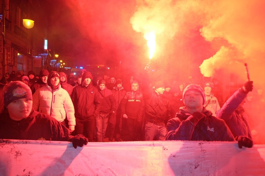 W niedzielę ulicami Przemyśla przeszedł marsz upamiętniający...