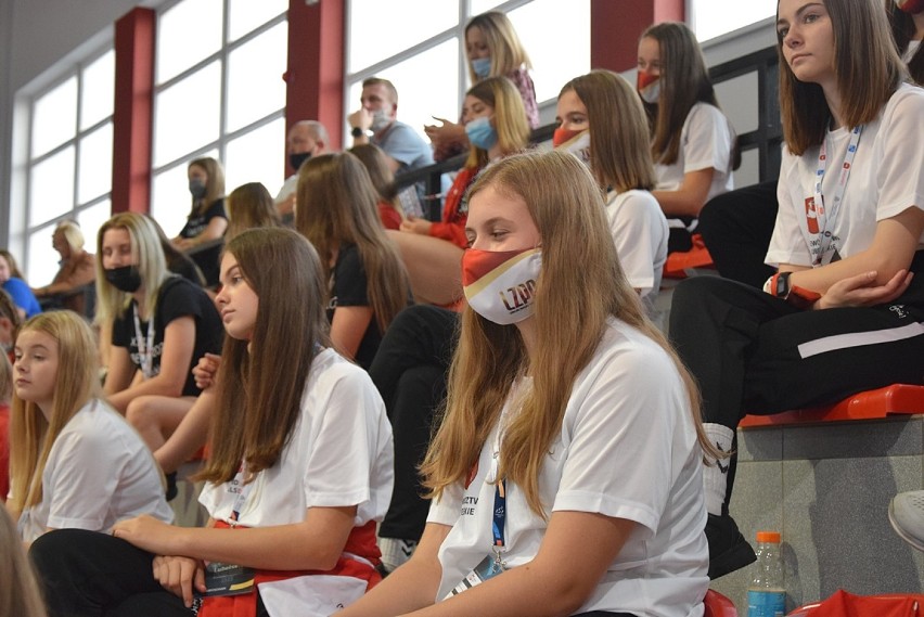 Otwarcie Ogólnopolskiej Olimpiady Młodzieży w sportach halowych w Kraśniku. Zobacz zdjęcia i wideo