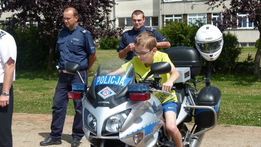 Policjanci zagrali z samorządowcami