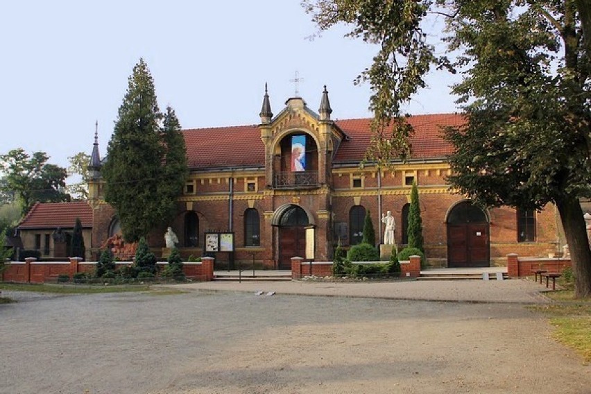 Kaplica w Parku Jerzmanowskich