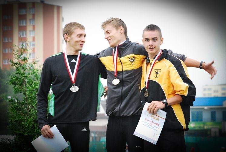 Na najniższym stopniu podium stoi Kacper Schubert