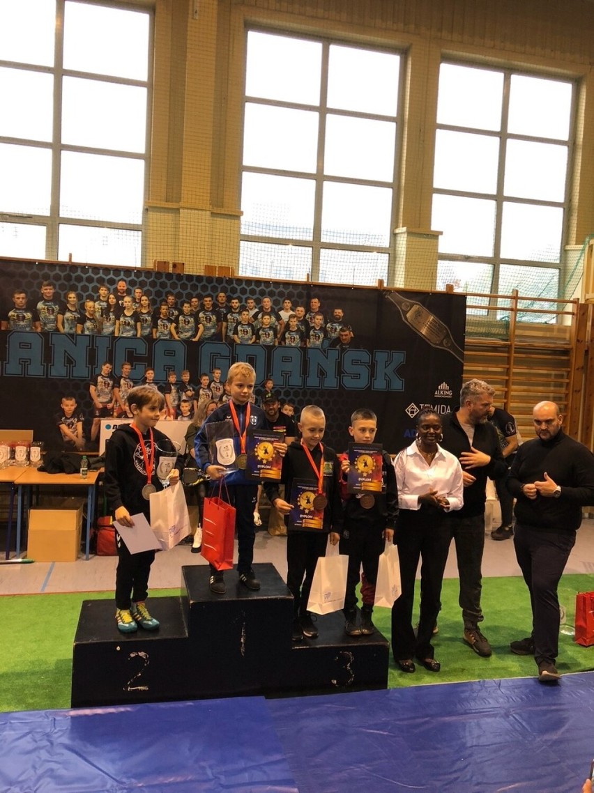 Dziewięć medali zapaśników z ZKS Miastko na międzynarodowych zawodach w Gdańsku