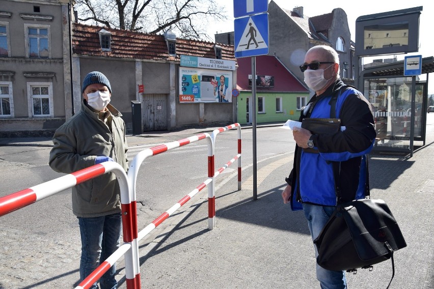 Maseczki w Chodzieży: Pierwszy dzień obowiązkowego zakrywania twarzy. Jak nam idzie? [ZDJĘCIA]