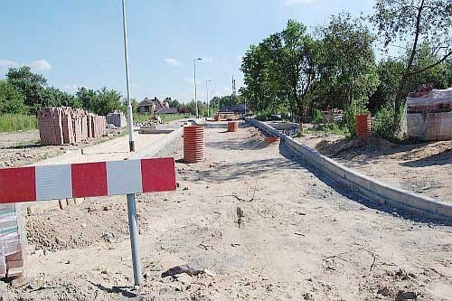 Na osiedlu Namiarkowe prowadzona jest dwuletnia inwestycja związana z budową kanalizacji i drogi.