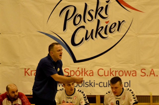 Dla trenera Igora Stankiewicza mecze z Sokołem mają dodatkowy "ciężar gatunkowy". Do Malborka przyszedł właśnie z Kościerzyny.