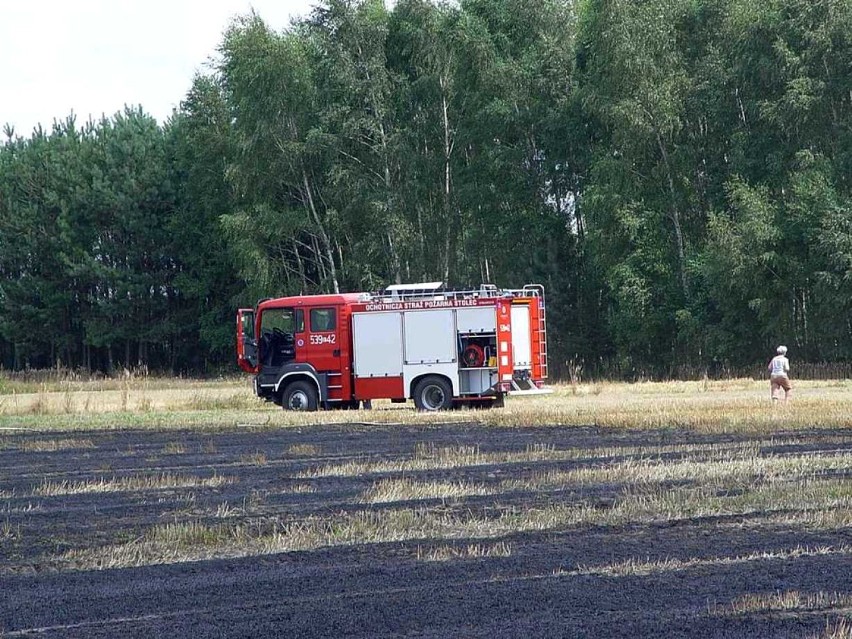 Pożar ścierniska w Łeszczynie