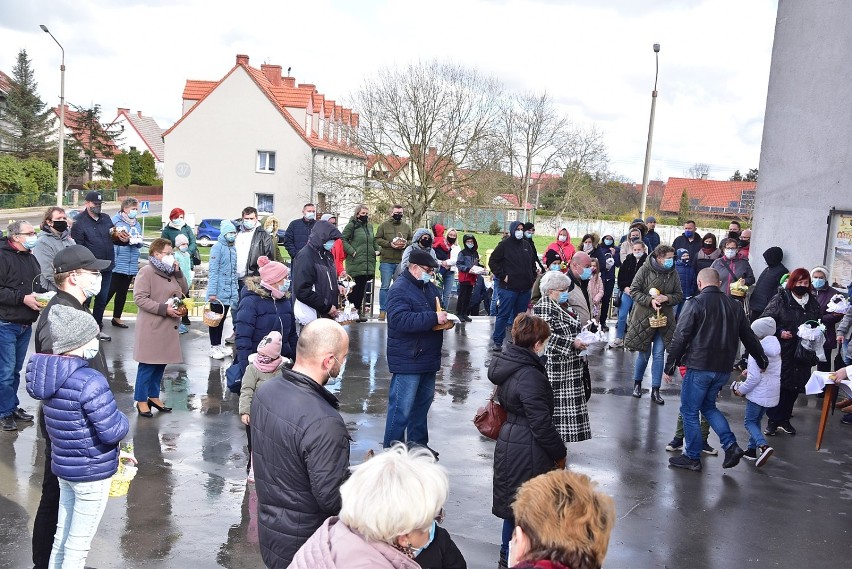 W większości kwidzyńskich parafii pokarmy święcono na...