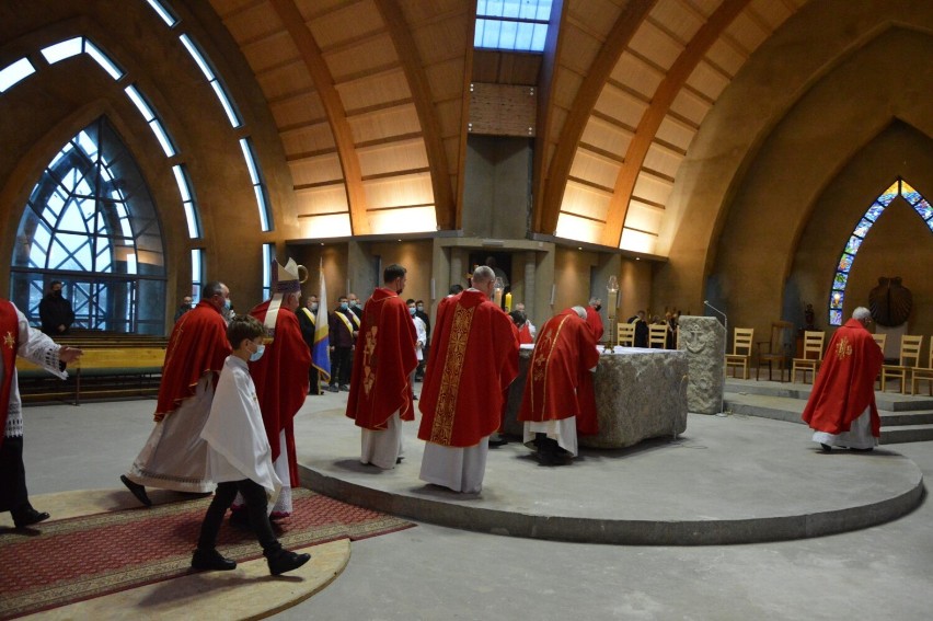 Biskup pelpliński ogłosił zmiany personalne w parafiach w Lęborku i Łebie