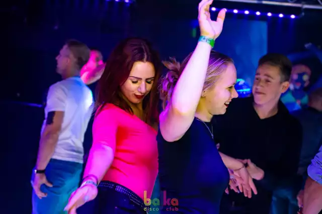 Choć aura nie rozpieszczała, to miniony weekend w klubach był naprawdę gorący! Zobaczcie, co działo się na jego początku w Bajka Disco Club!

Zobacz też:
Koniec streamów Magicala? Daniel Z. z matką znów w sądzie
Jakub Proch w The Voice of Poland! Kim jest?