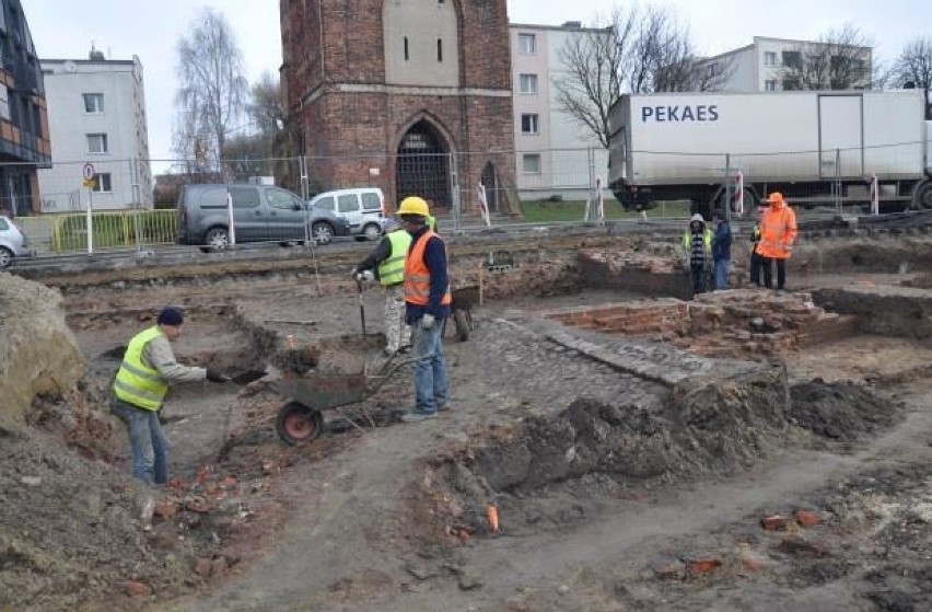 Zakończyły się prace archeologiczne przy moście w Malborku - informuje GDDKiA