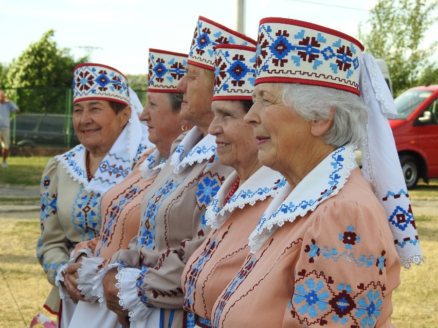 Festyn białoruski w Sokółce. Były zabawy ludowe i wyplatanie wianków (zdjęcia)