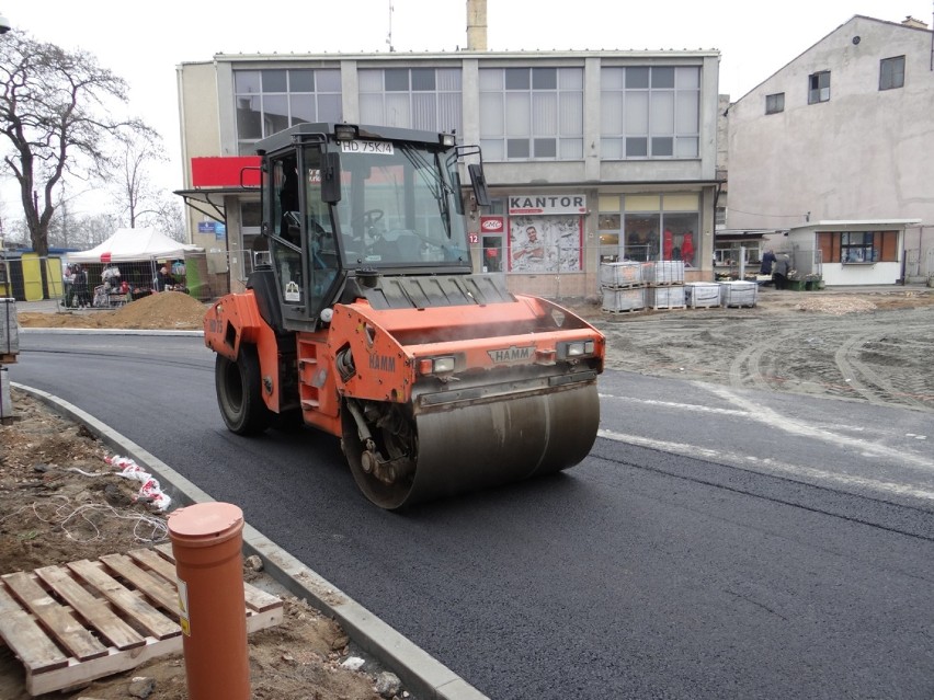 Prace na ul. Reymonta w Radomsku trwają. Kiedy zakończenie...