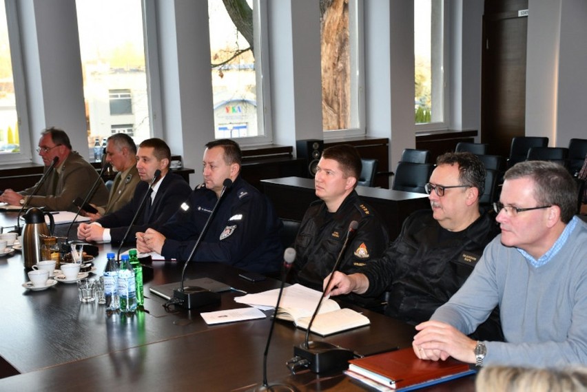 Wolsztyn: obradował sztab kryzysowy w związku z ASF - trwa przeszukiwanie lasów