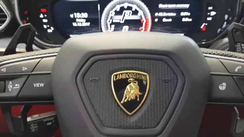 Lamborghini aventador wystawione na sprzedaż było za...