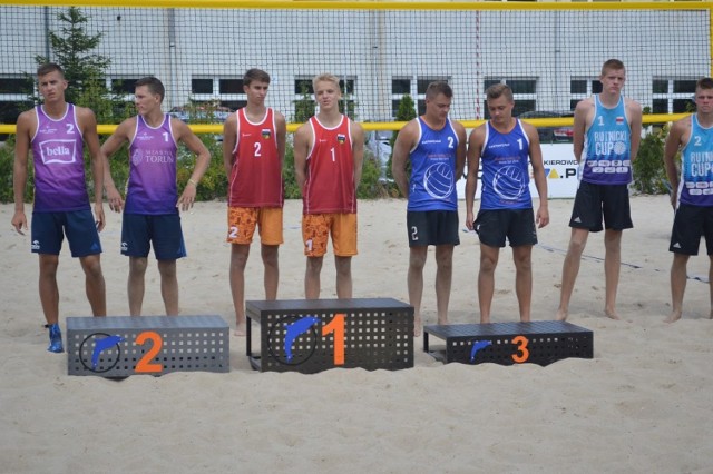 Półfinał mistrzostw Polski juniorów w piłce plażowej w Gubinie. To nie koniec emocji siatkarskich przy granicy.