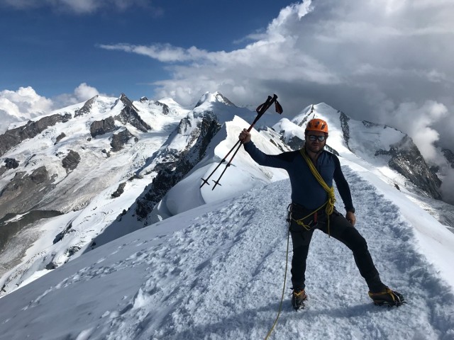 Andrzej Myrta na szczycie Breithorn.