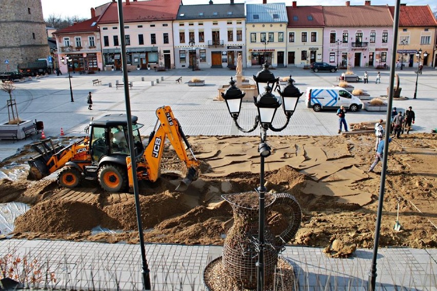 Lodowisko w Żywcu. W tym sezonie będziemy się ślizgać na... Rynku [ZDJĘCIA]