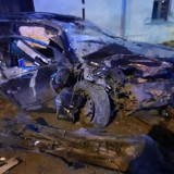 Groźny wypadek w Sobótce pod Wrocławiem. Auto dachowało. Kierowca był kompletnie pijany
