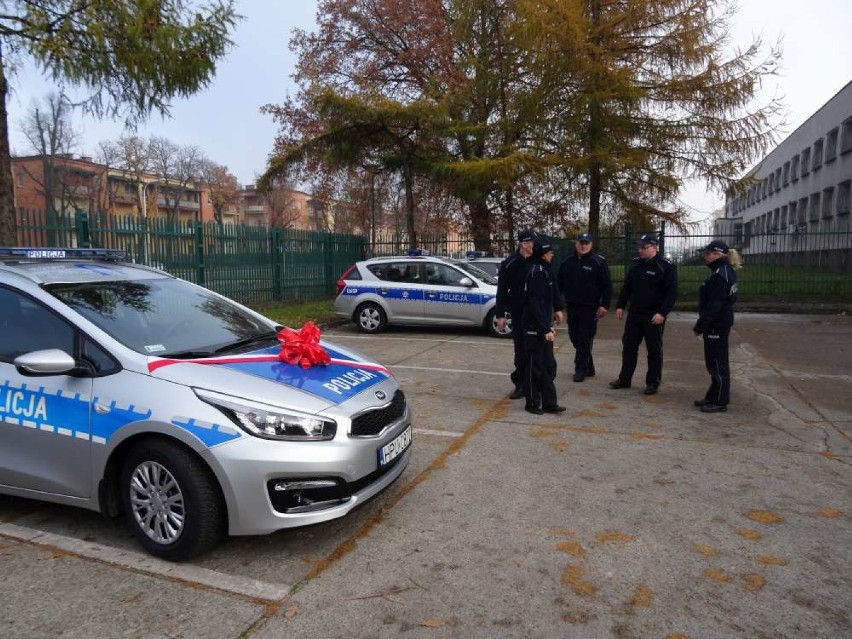 Policjanci z Piły dostali radiowóz