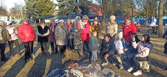 Seniorzy i dzieci z Ukrainy wspólnie witali wiosnę w Zduńskiej Woli