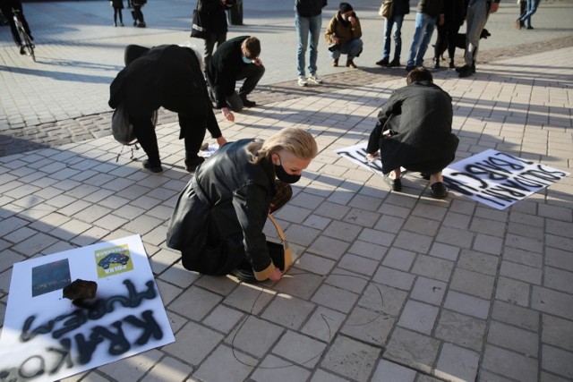 Kraków. Protest w geście solidarności z Babcią Kasią
