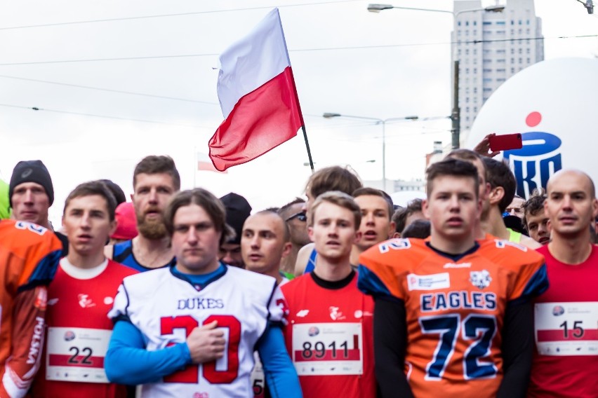 Bieg Niepodległości 2017 Warszawa. Biegłeś? Szukaj się w...