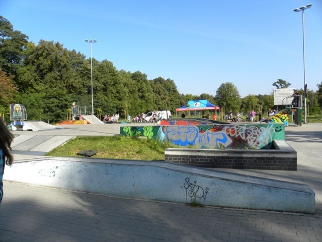 Bytomski skate park usytuowany przy kąpielisku otwartym na ulicy Wrocławskiej. Fot. Piotr A. Jeleń