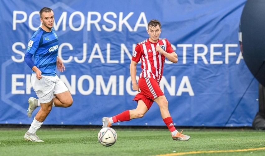 Derby Pomorza w III lidze - mecz Bałtyk Gdynia - Cartusia...