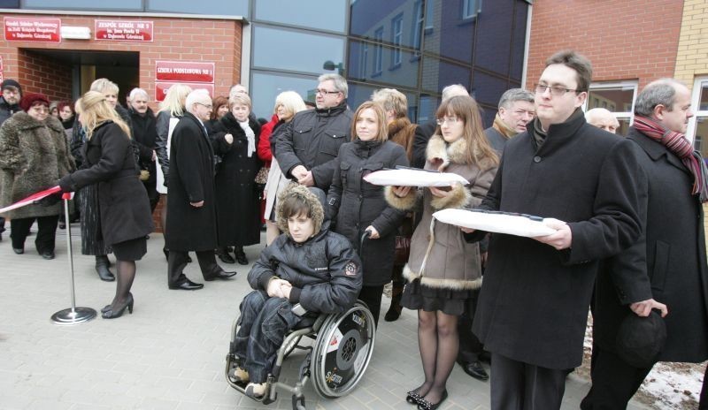 Dąbrowa Górnicza: nowy ośrodek dla dzieci i młodzieży niepełnosprawnej już otwarty [ZDJĘCIA+FILM]