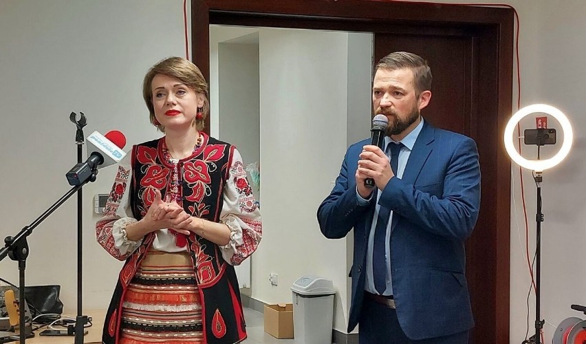 Zhanna Zharkova, ukraińska śpiewaczka, oraz Michał Maroński,...