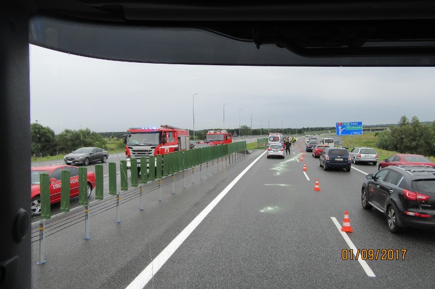 Wypadek na autostradzie w okolicach węzła Grudziądz