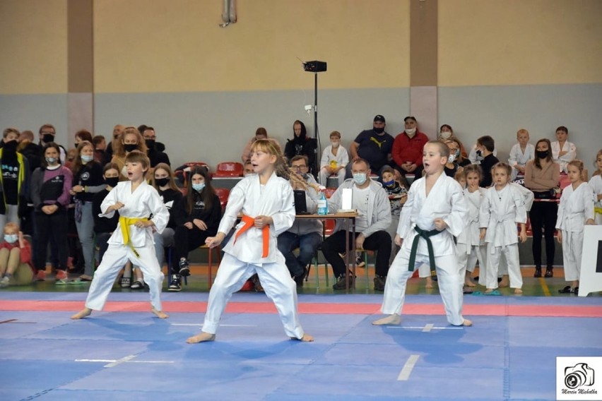 Karate Klub Wejherowo drużynowo najlepszy na Otwartych Mistrzostw Województwa Pomorskiego w Karate Tradycyjnym w Bytowie