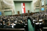 Gniezno: parlamentarzyści rozpoczynają pracę przy Wiejskiej