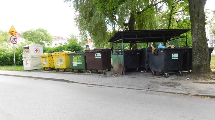 Altanka śmietnikowa przy ulicy Zamenhofa