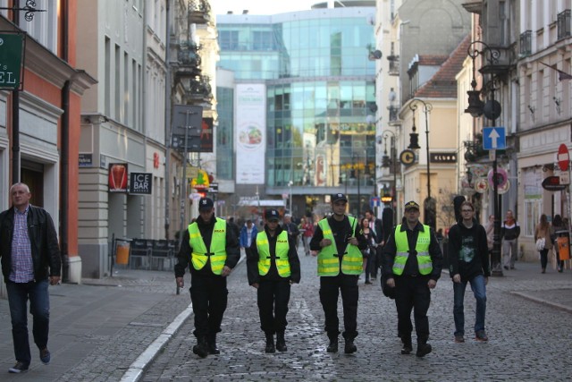 Zwiastunem zmian w straży miejskiej są już łączone patrole policji i strażników