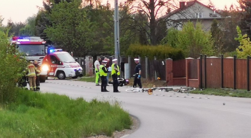 Chrzanów. Motocyklista potrącił dwoje rowerzystów na ul. Topolowej