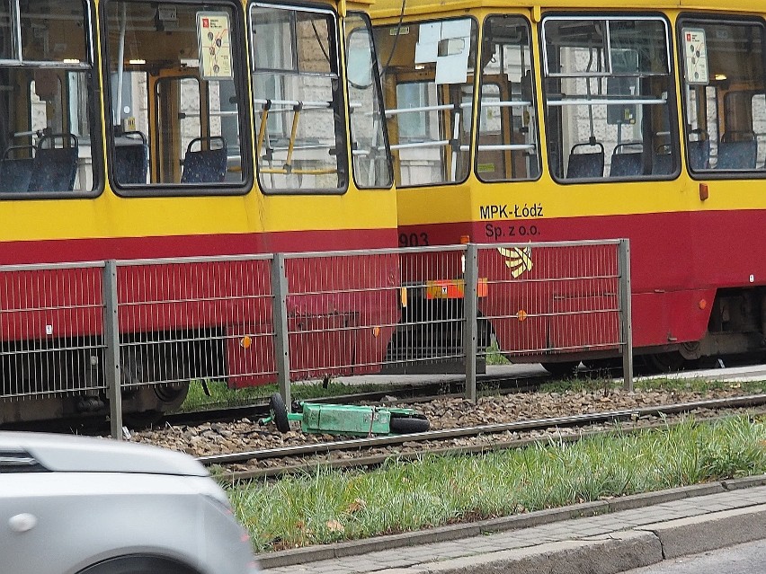 - Mężczyzna próbował przejechać na jednośladzie przez...