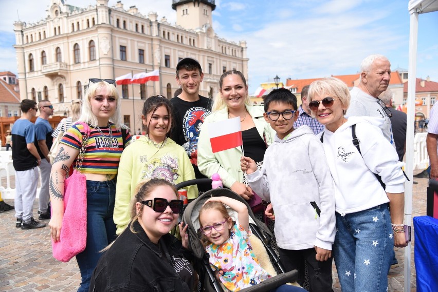 Wyścig "Tour de Pologne" przejechał przez Jarosław. Zobacz, jak mieszkańcy kibicowali! [ZDJĘCIA, WIDEO]