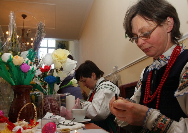 Odwiedzających kiermasz zachwycały kolory dekoracji