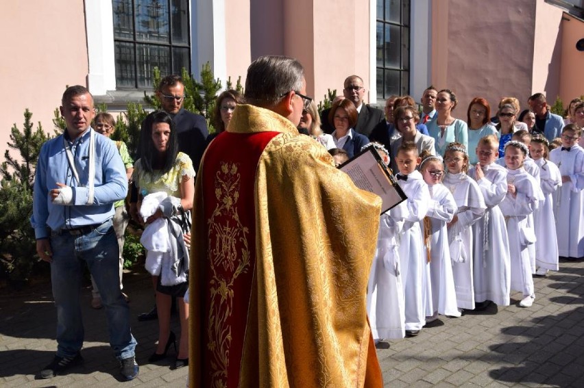 Komunia w Chodzieży: Uroczystość w parafii św. Foriana [ZDJĘCIA]