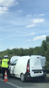 Wypadek na autostradzie A1: Trzy auta zderzyły się na wysokości Knurowa