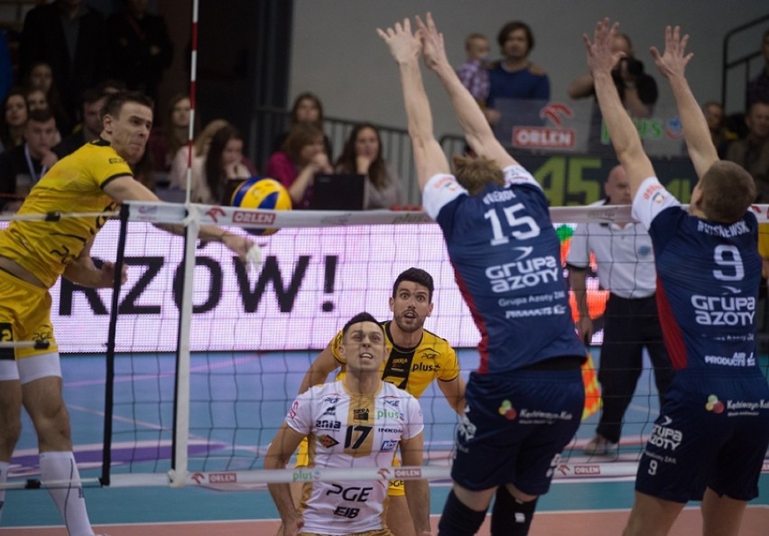 Plus Liga: PGE Skra Bełchatów - ZAKSA Kędzierzyn-Koźle 2:3