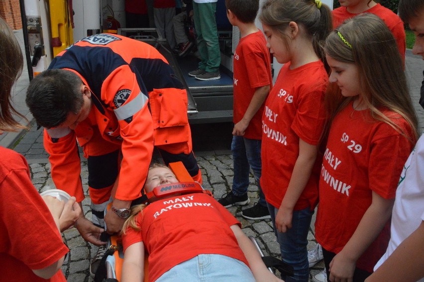 Uczniowie SP 29 wzięli udział w warsztatach udzielania...