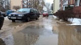 Białystok. Branickiego 27. Awaria sieci wodociągowej (zdjęcia, wideo)