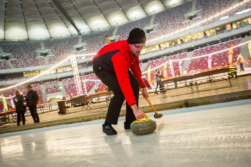 Curling, Warszawa. "Ta gra to prawdziwe szachy na lodzie"
