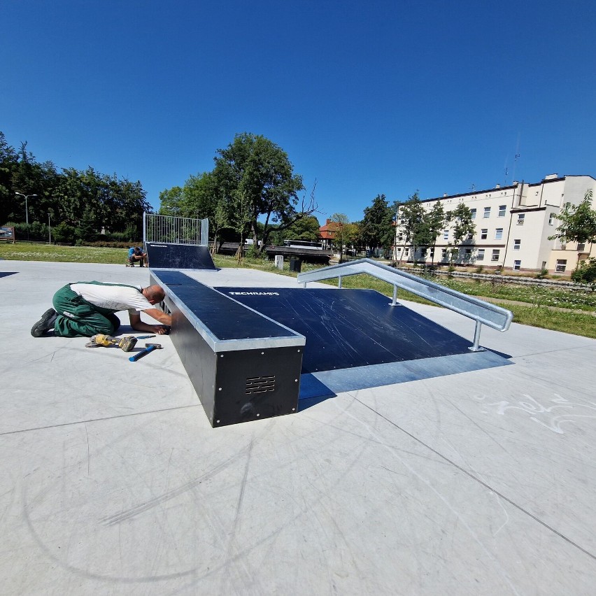 Nowe urządzenia na skateparku w Darłowie są już dostępne.