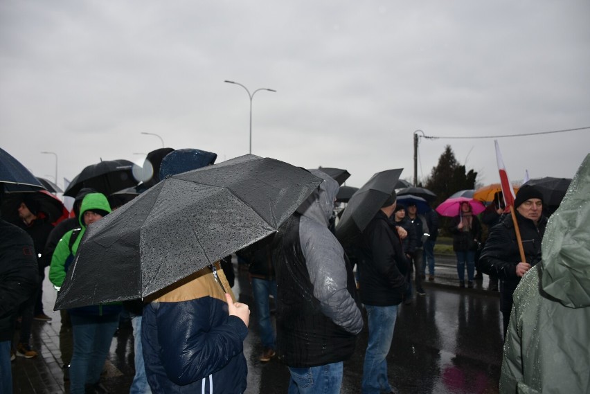 Rolnicy z AGROunii nie ustępują i nadal protestują w Chełmie