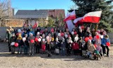 Marsz Niepodległościowy odbył się w Ostrowie w gminie Brzeźnio ZDJĘCIA