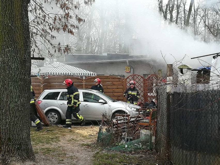 Pożar w mieszkaniu na ulicy Sobieskiego! Jedna osoba...